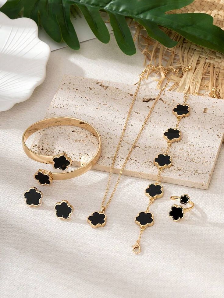 Black Clover Jewelry Set For Girls and Women