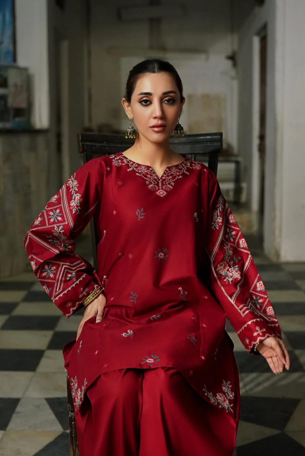 Gulnaz  embroidery 2pc