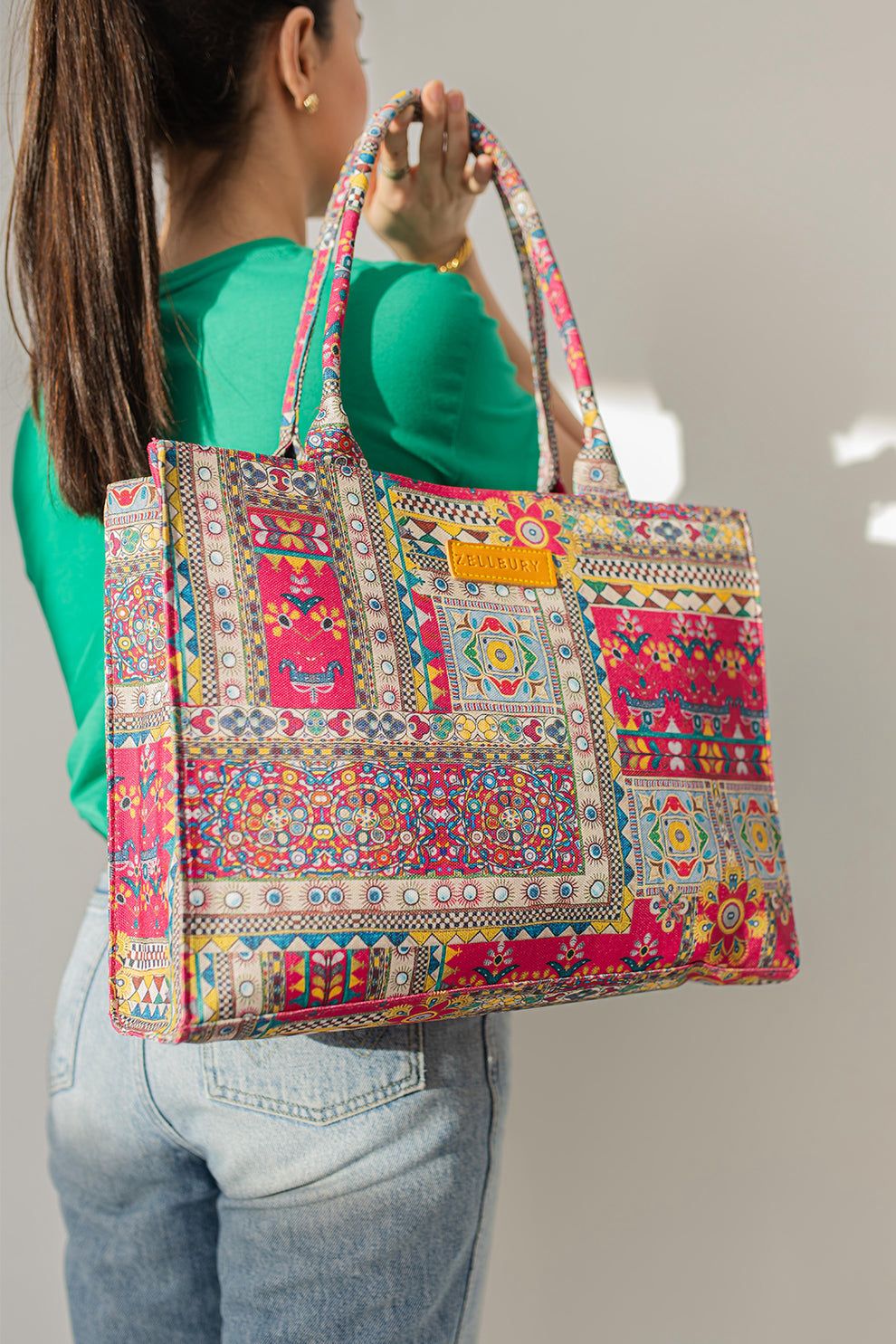 ZELLBURRY CANVAS HAND BAGS
