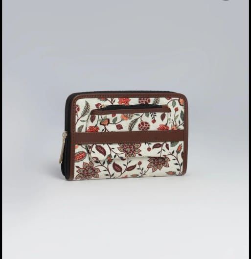 ZELLBURRY WALLETS