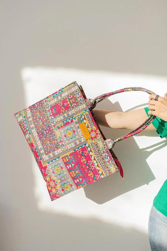 ZELLBURRY CANVAS HAND BAGS