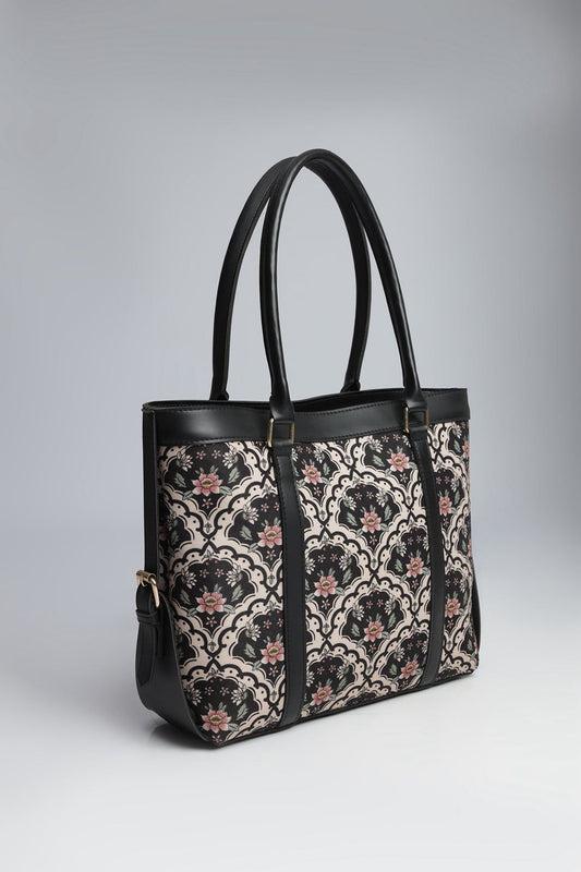 ZELLBURRY CANVAS HAND BAGS