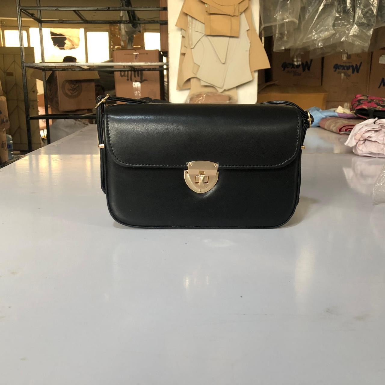 ZELLBURRY CANVAS HAND BAGS