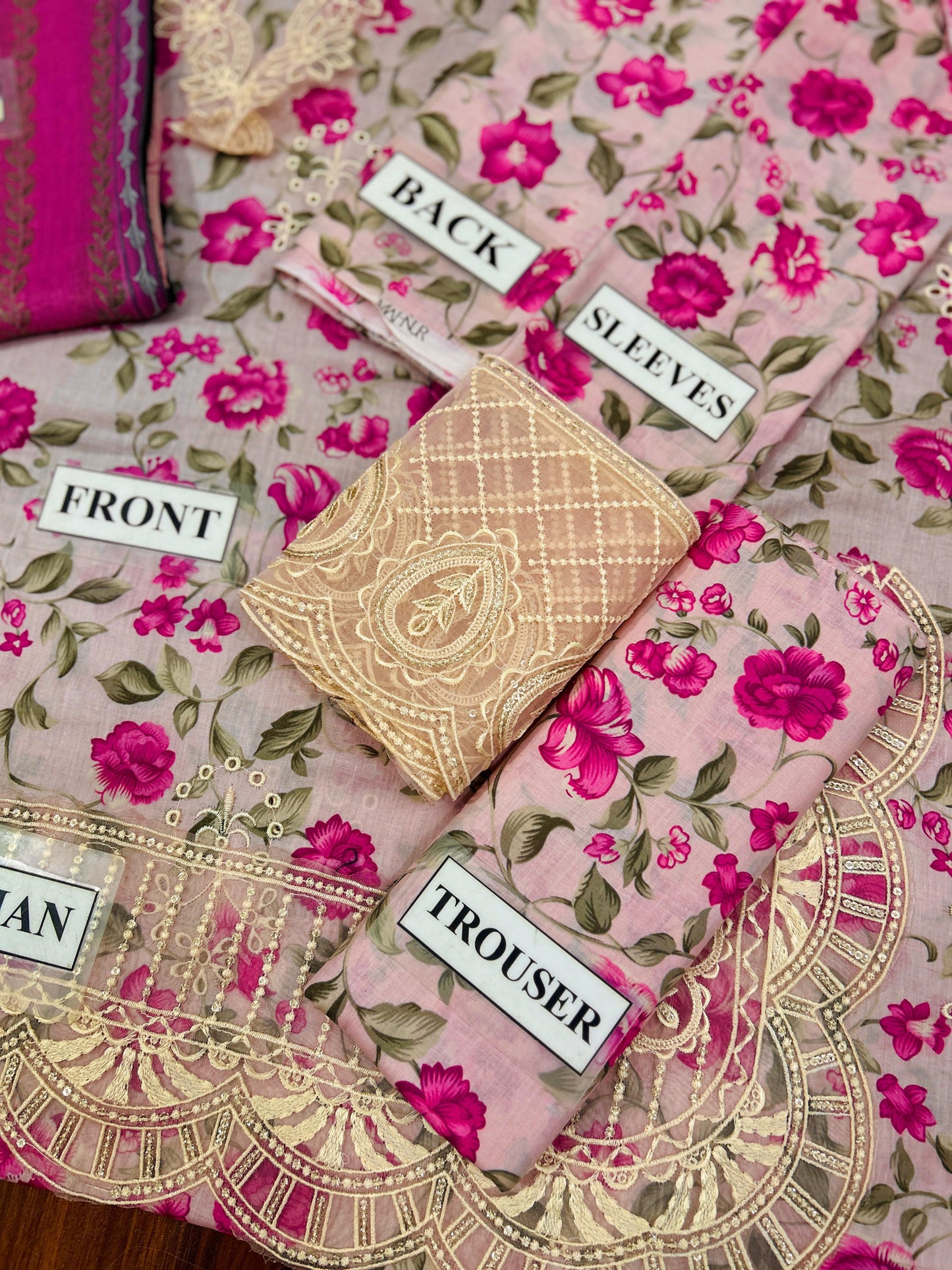 Printed Lawn Chickenkari Embroidered Front